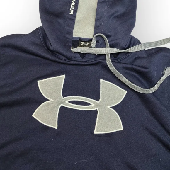 Under Armour Navy and Cream Sweatshirt - Picture 4 of 4